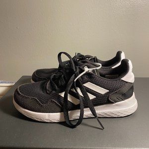 Boy's Adidas Shoes, Black, Size 1